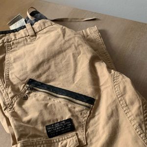 Diesel Men’s cargo pant with faux leather trim